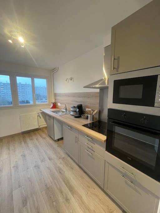 Appartement A Orleans Paisible Orléans Exterior foto
