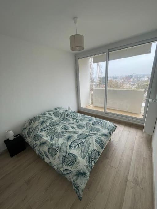 Appartement A Orleans Paisible Orléans Exterior foto